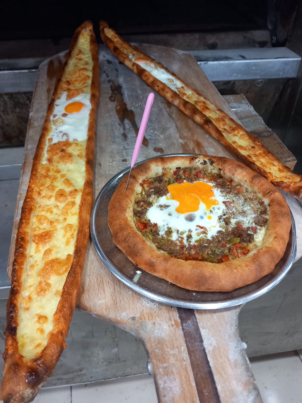 Baştan Pide Akçaabat'ta Pide Salonu