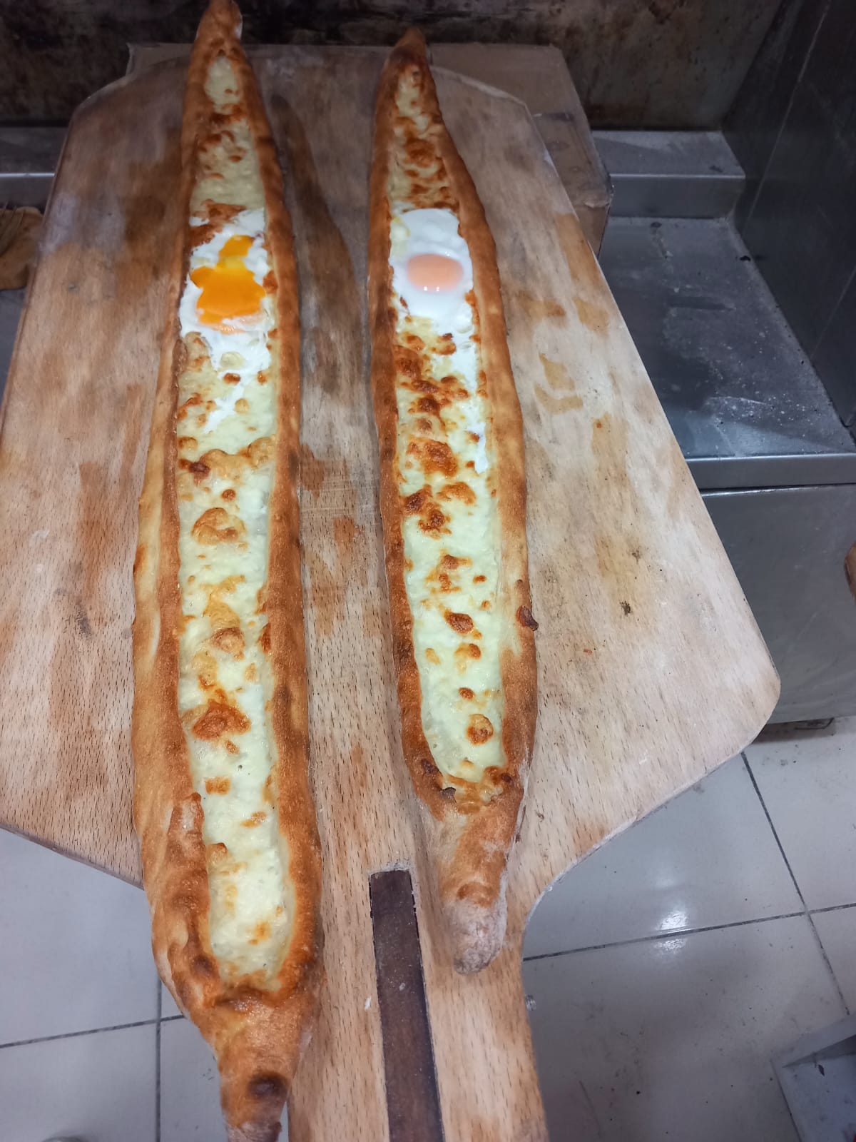 Baştan Pide Akçaabat'ta Pide Salonu