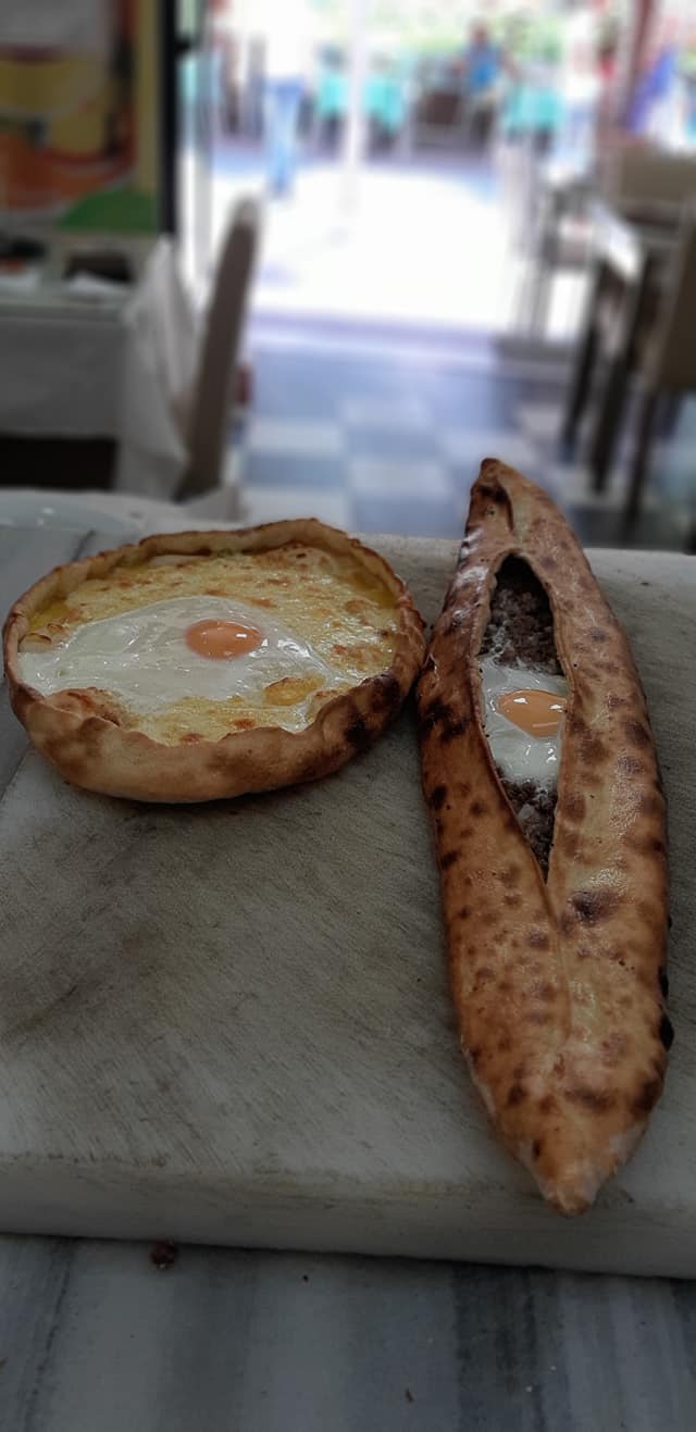 Karadeniz Pide Salonu Aydın Bayraktar Amasra da Pide Salonu