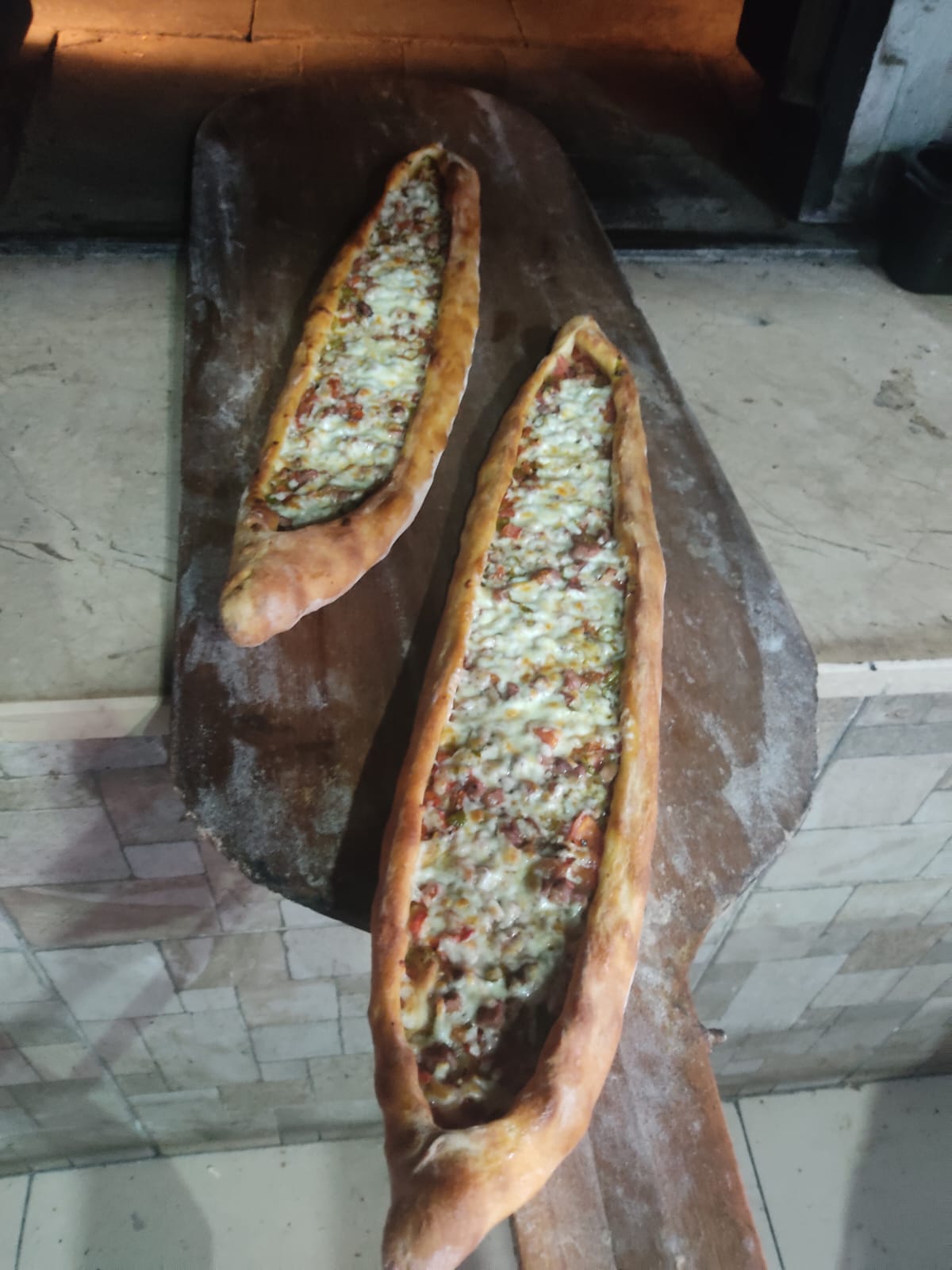 Baştan Pide Akçaabat'ta Pide Salonu