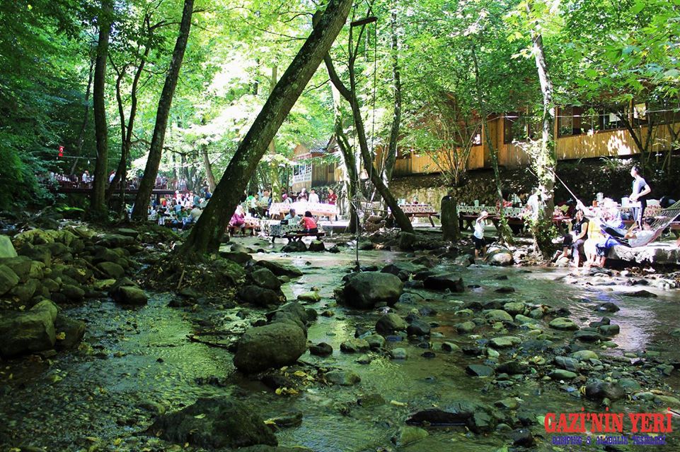 GAZİNİN YERİ YUVACIK BARAJI Başiskelede Camping Otel Sabah Kahvaltısı