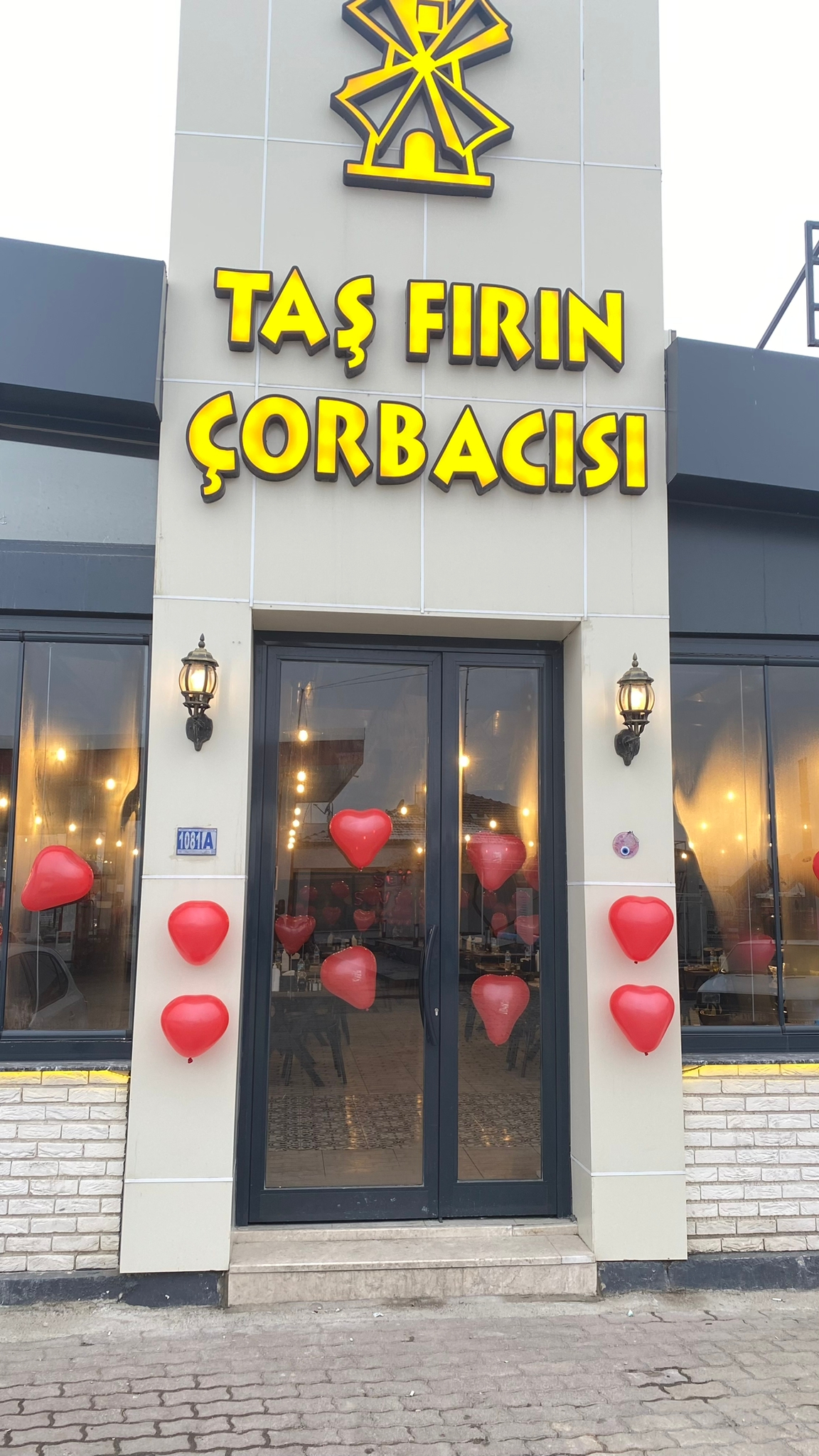 TAŞ FIRIN ÇORBACISI RESTAURANT 0505 864 41 78 