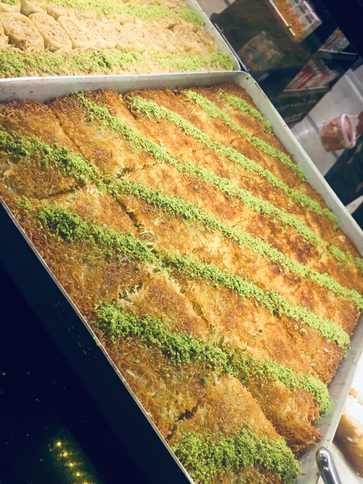 OSMANLI BÖREK EVİ Sincanda Yaş Pasta Çeşitleri