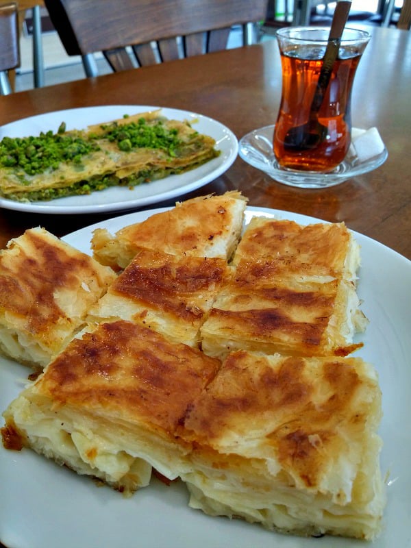 HOŞTAT BÖREK SALONU 0543 859 26 77