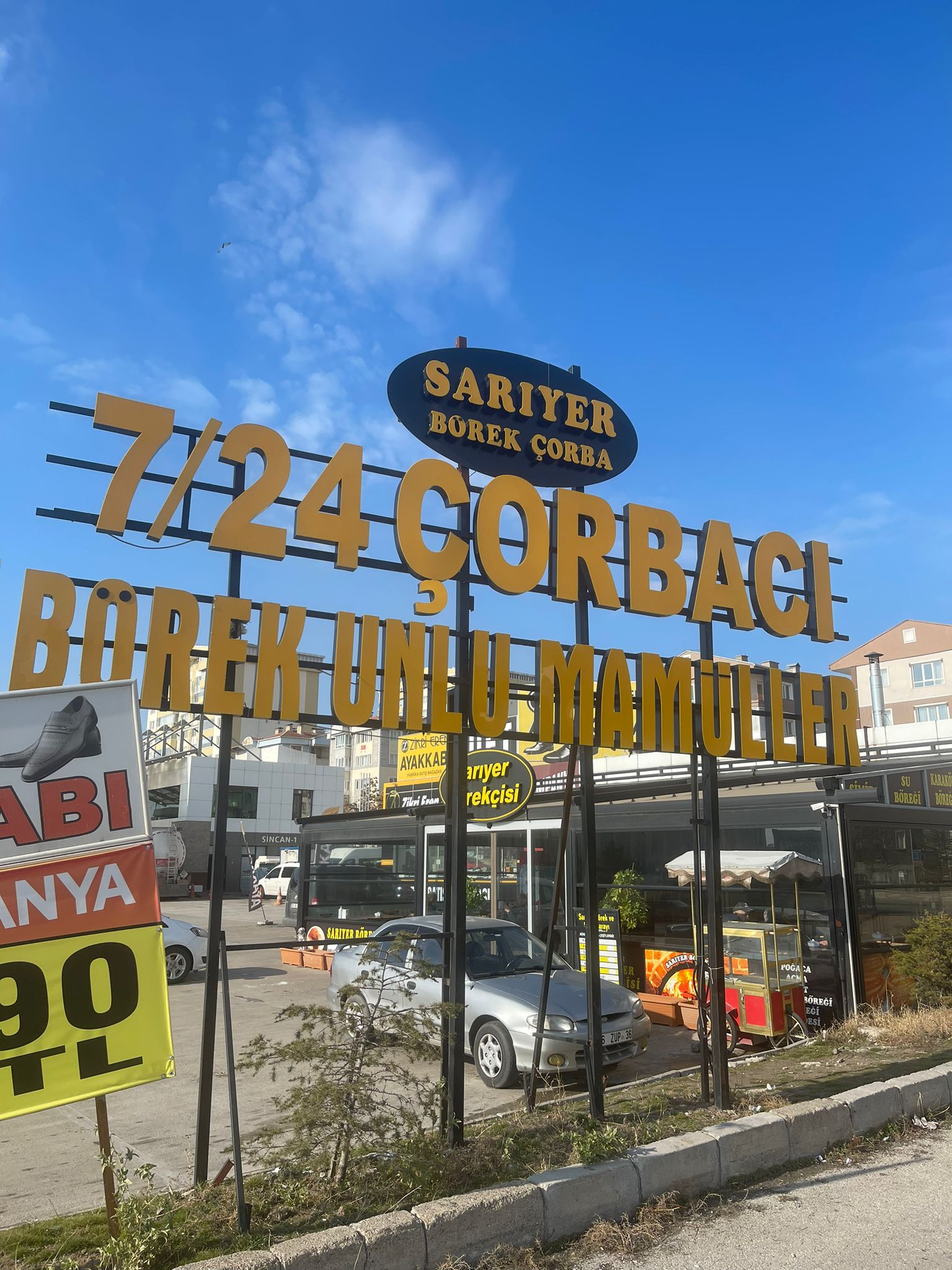 SARIYER BÖREK VE SİMİT SARAYI 0532 734 06 37 