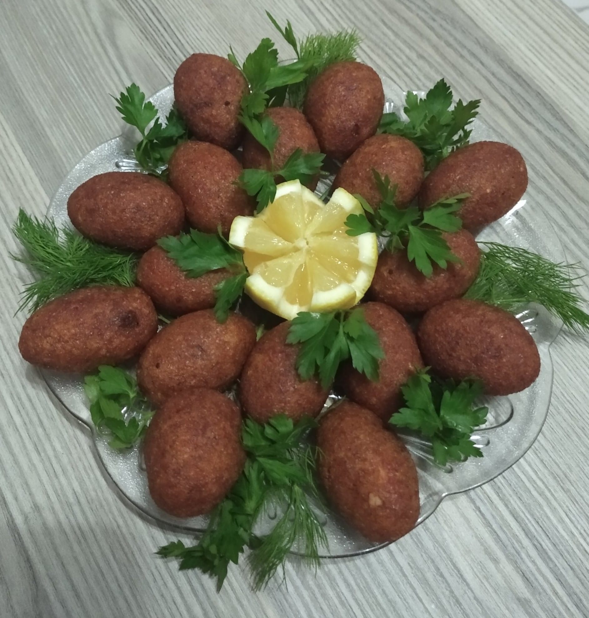 ÇİĞ KÖFTECİ MEHMET USTA 0537 770 38 80