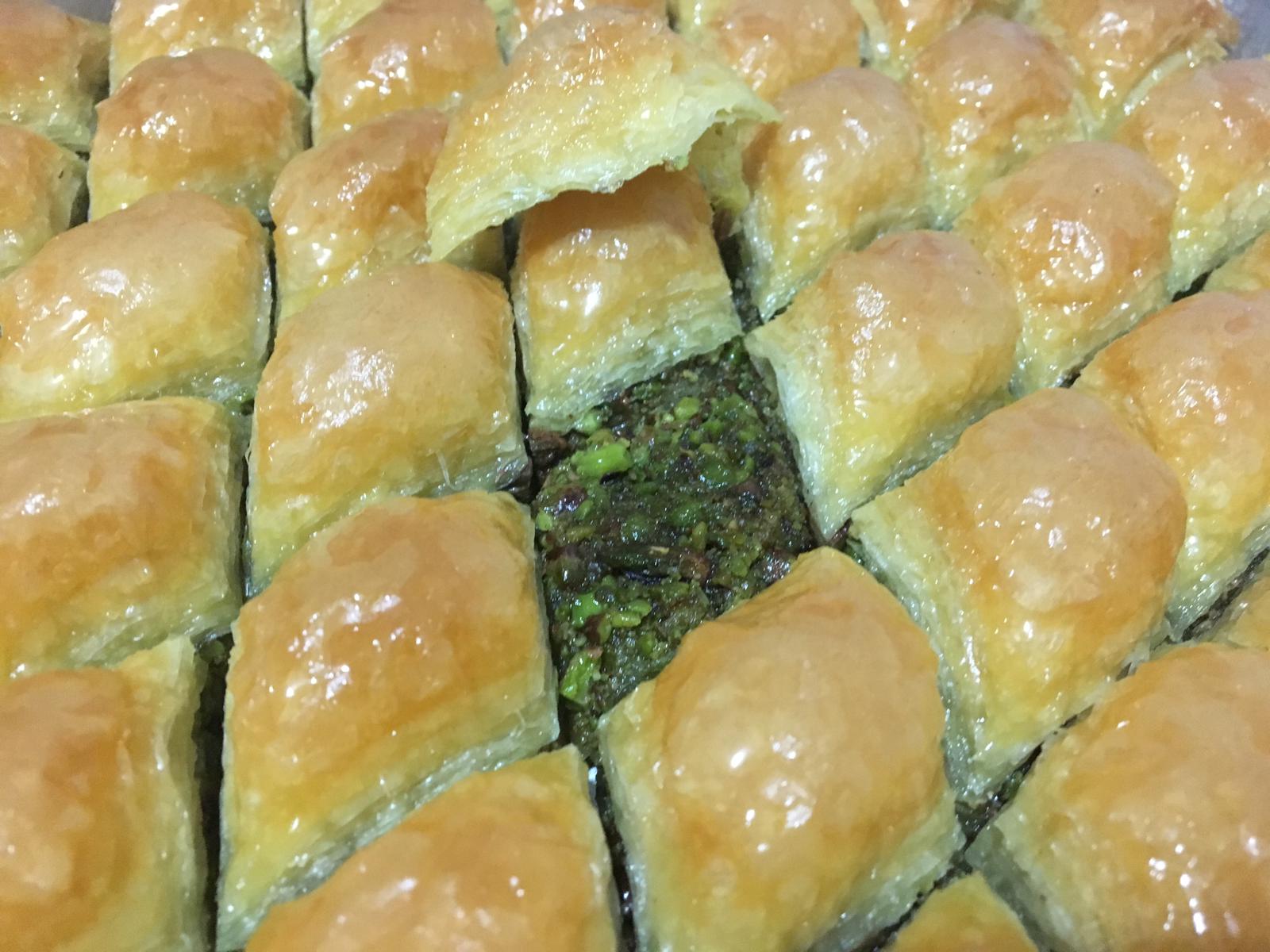 GAZİKENT BAKLAVA BÖREK 0507 111 06 36 KIRIKKALEDE BAKLAVA SALONU