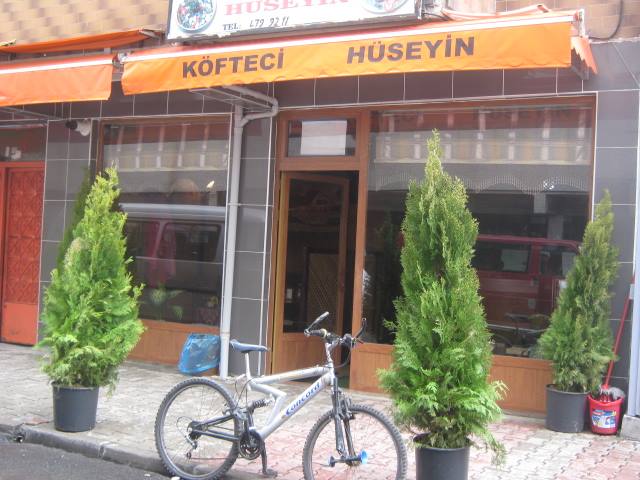 KÖFTECİ HÜSEYİN USTA 0536 590 94 69