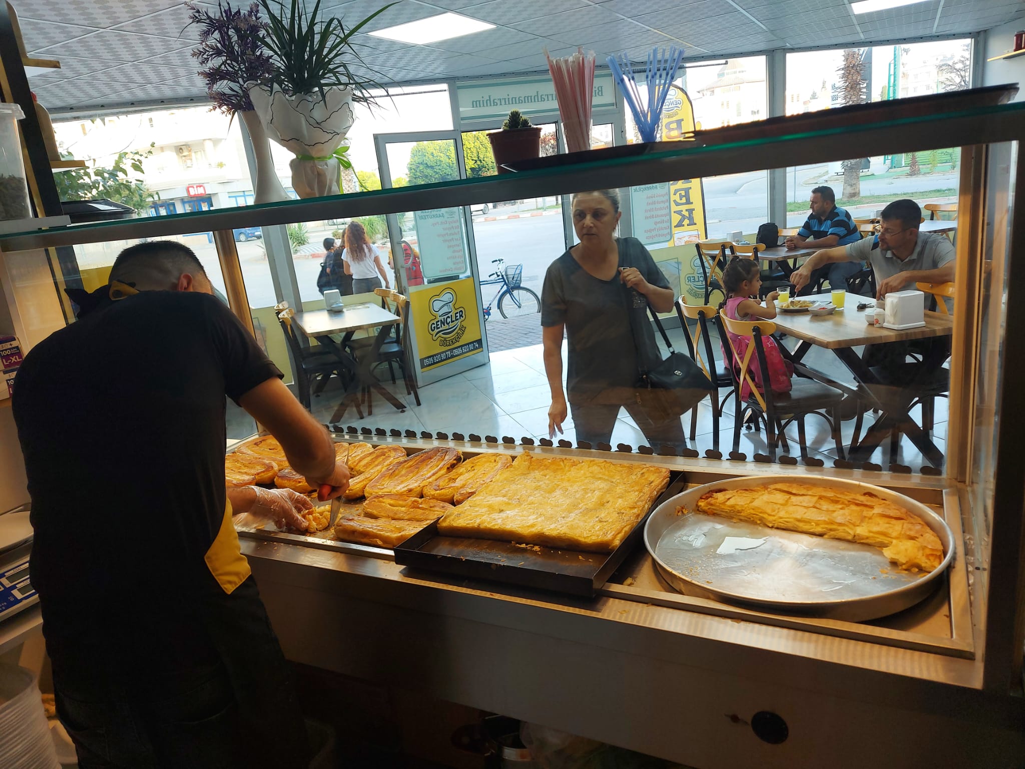 GENÇLER BÖREK 0505 920 90 73 CEYHANDA BÖREK